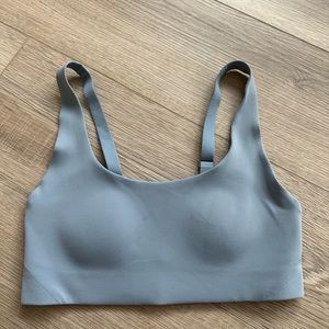 lululemon sports bra, size 6